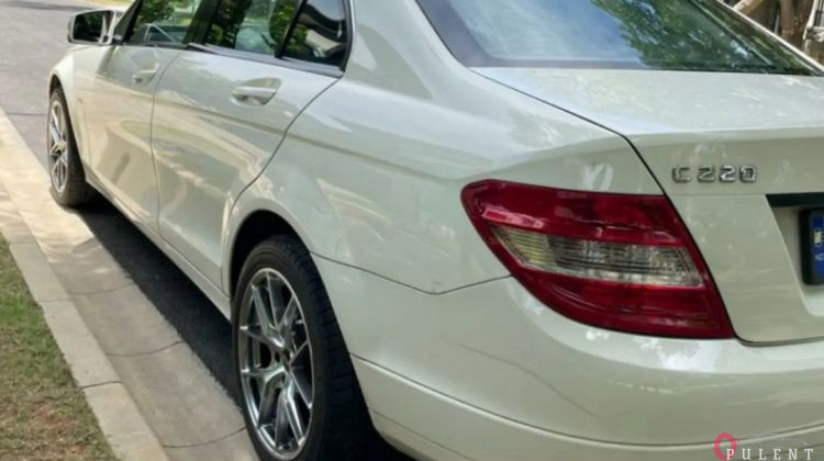 2011 Mercedes Benz C220D